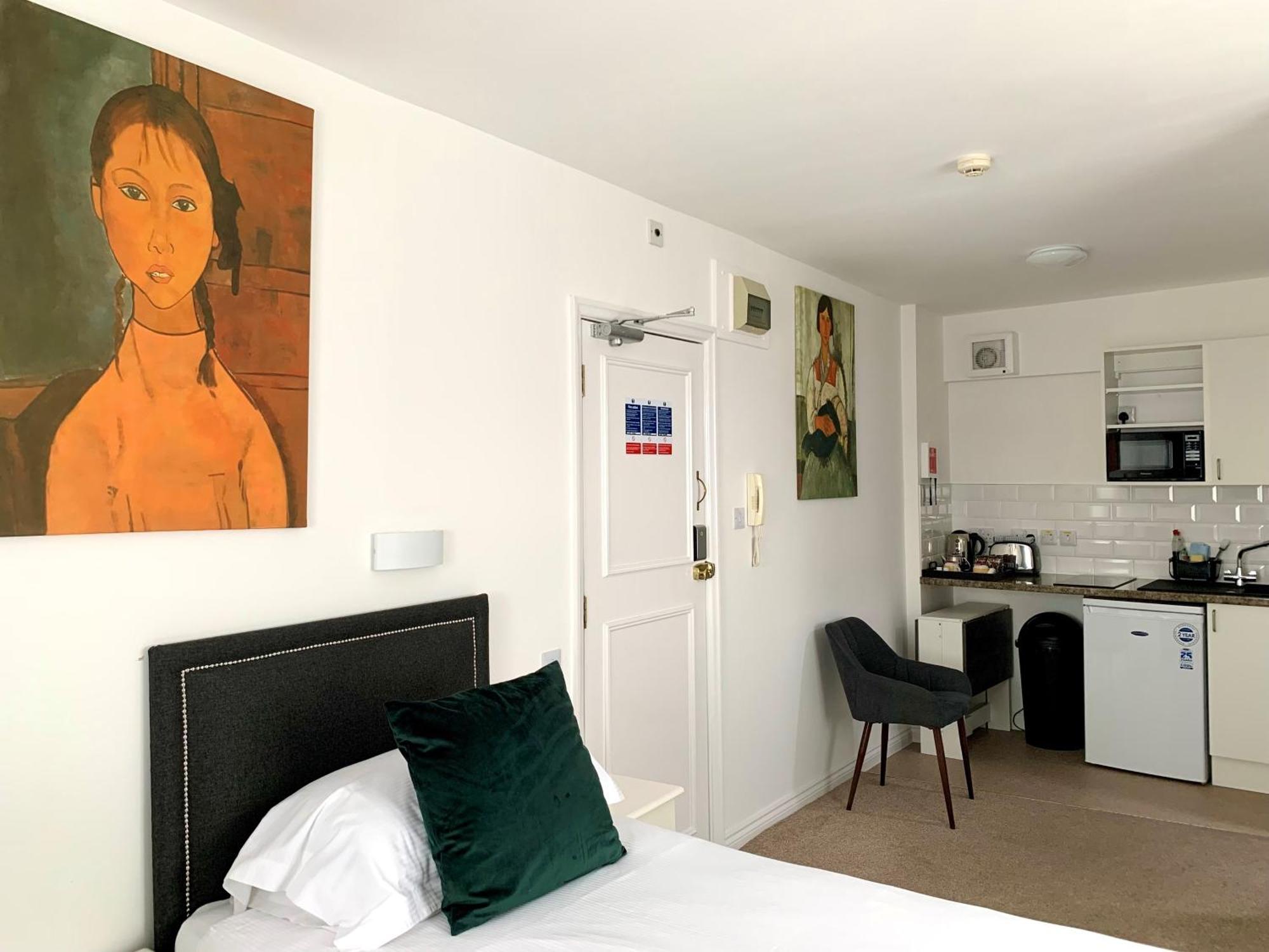 Sarum Apart-Hotel Saint Helier Jersey Εξωτερικό φωτογραφία